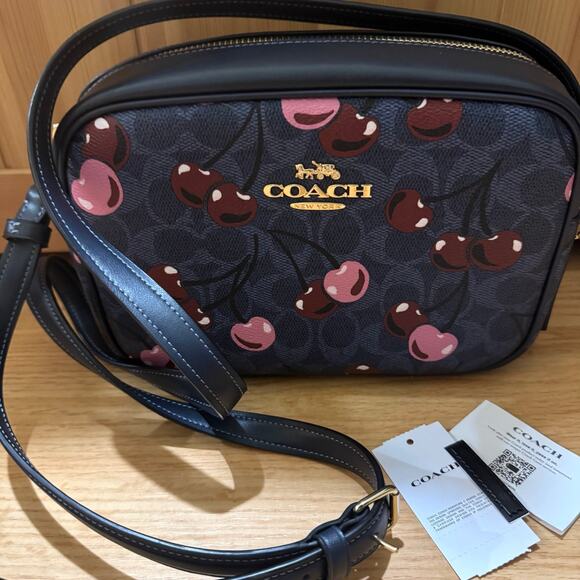 ❤️ Coach Jamie Camera Bag In Signature Canvas With Cherry Print - Picture 10 of 11